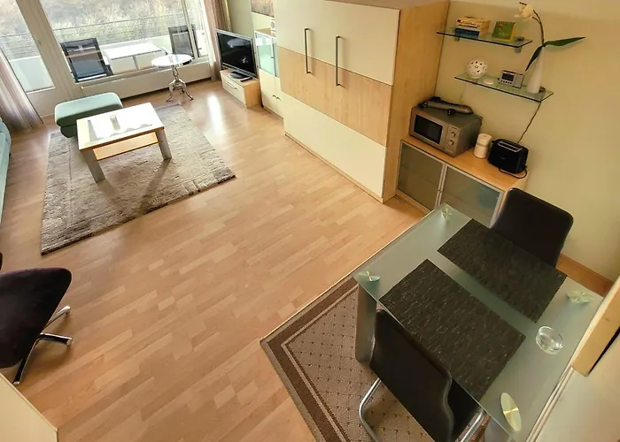 Διαμέρισμα Sunnyside 95 *